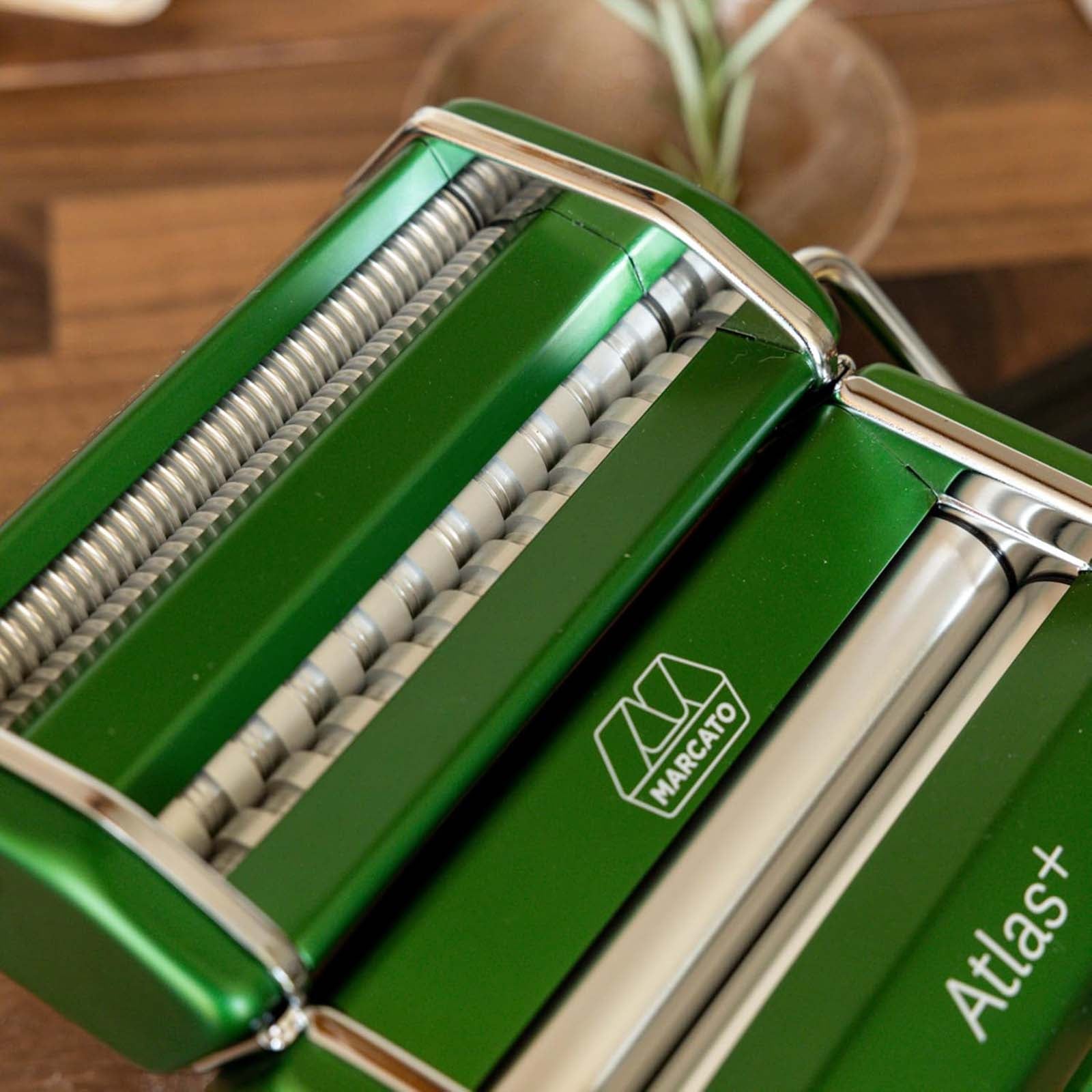 Marcato Atlas+ Pasta Machine with Cutter, Hand Crank, and Instructions, Made in Italy, Green