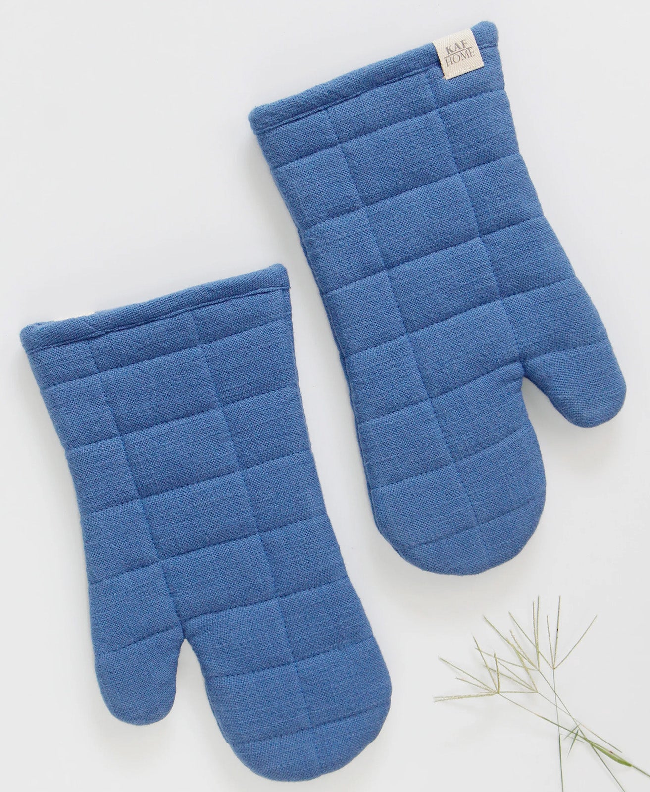 KAF Home Monaco Quilted Oven Mitt, Dutch Blue