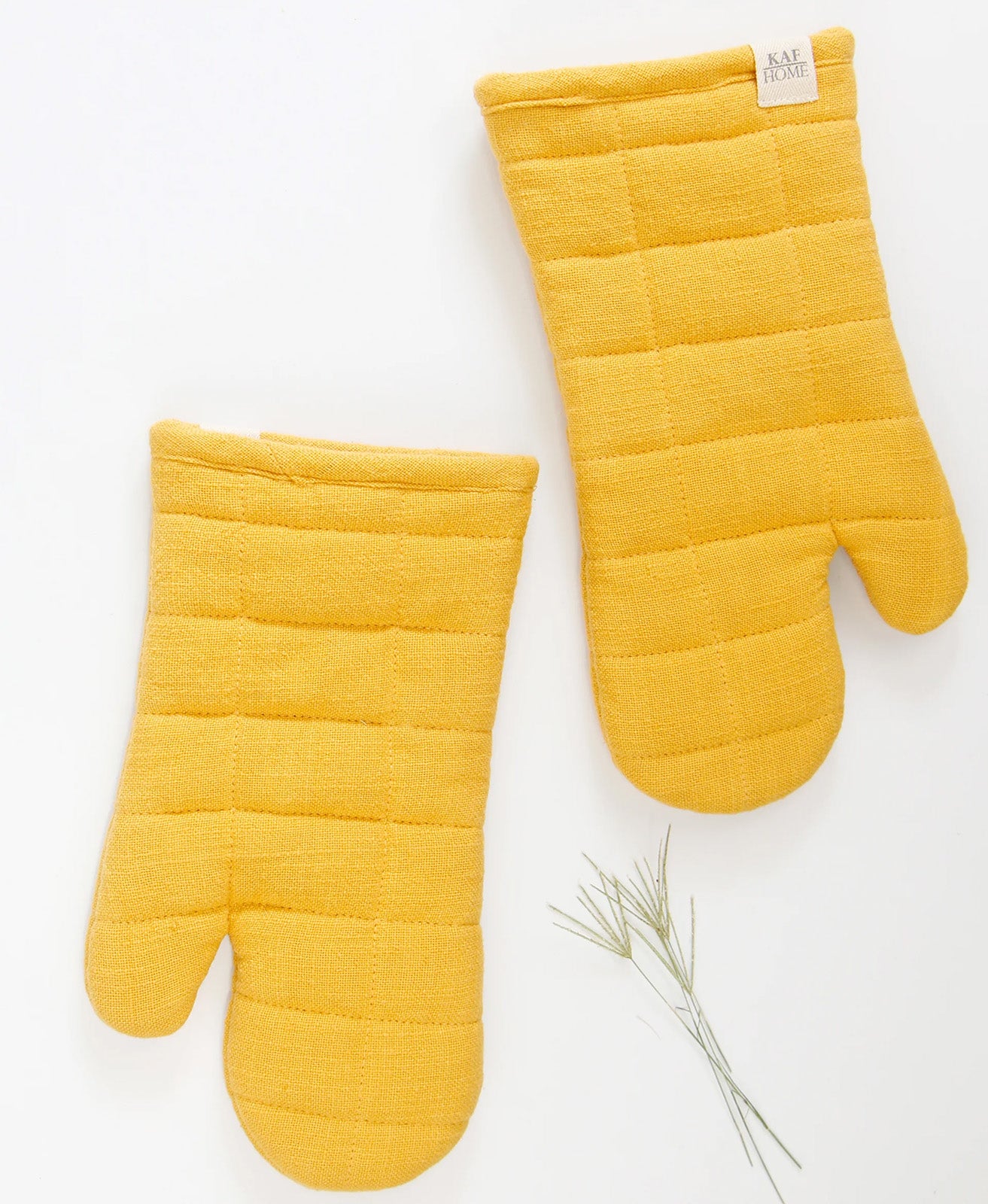KAF Home Monaco Quilted Oven Mitt, Ochre
