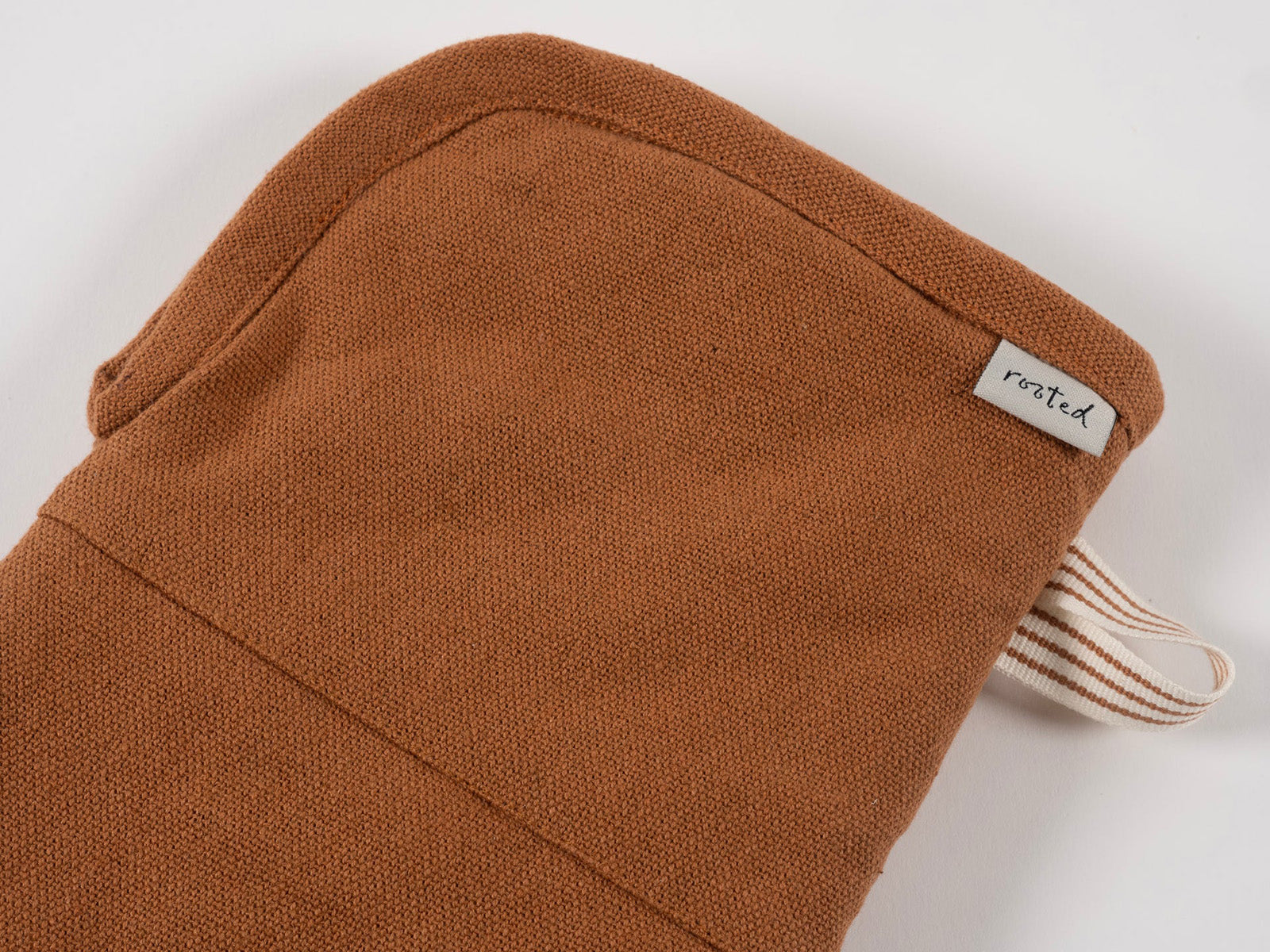 KAF Home Rooted Sustainable Oven Mitt, Canyon