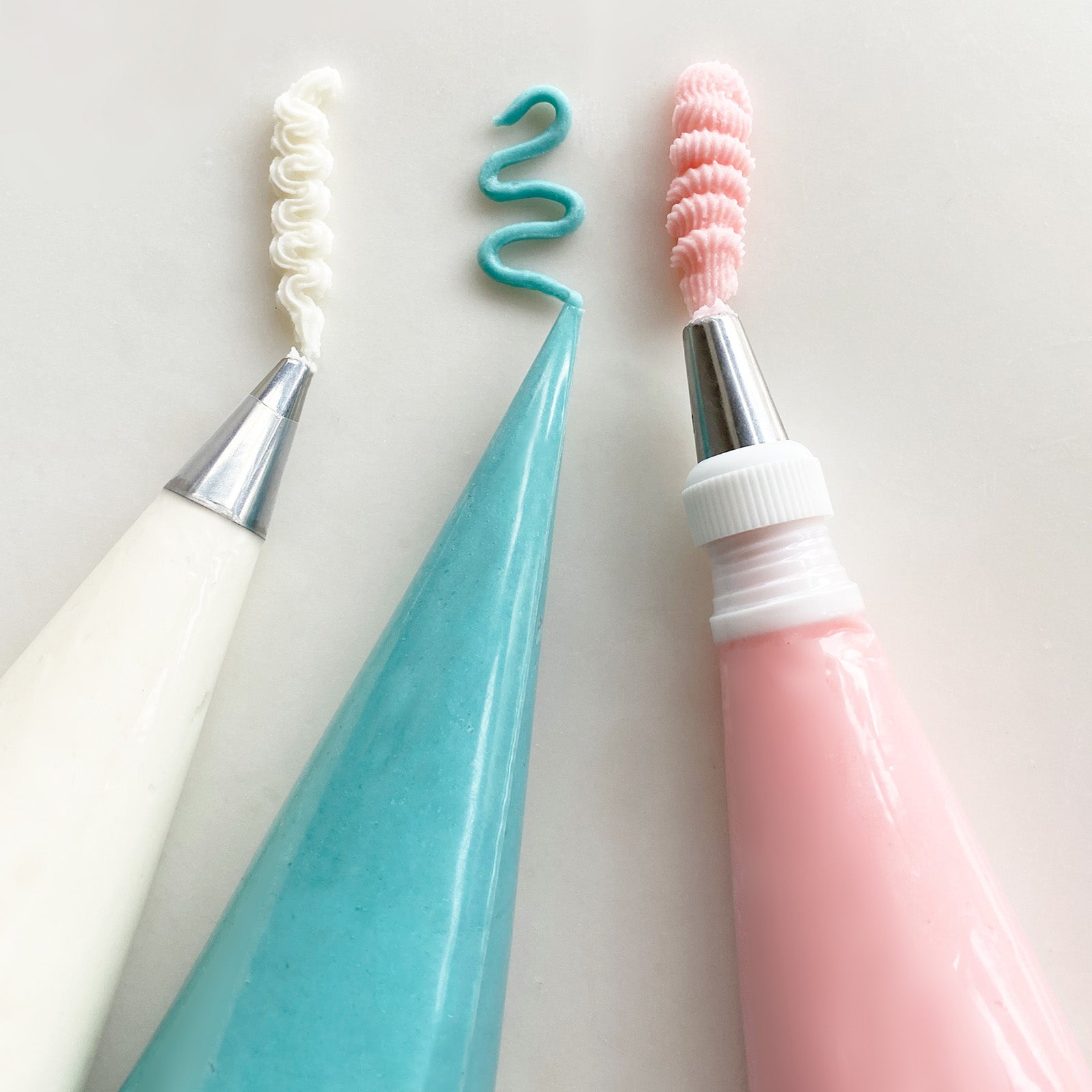 R&M International Cookie Decorating Set