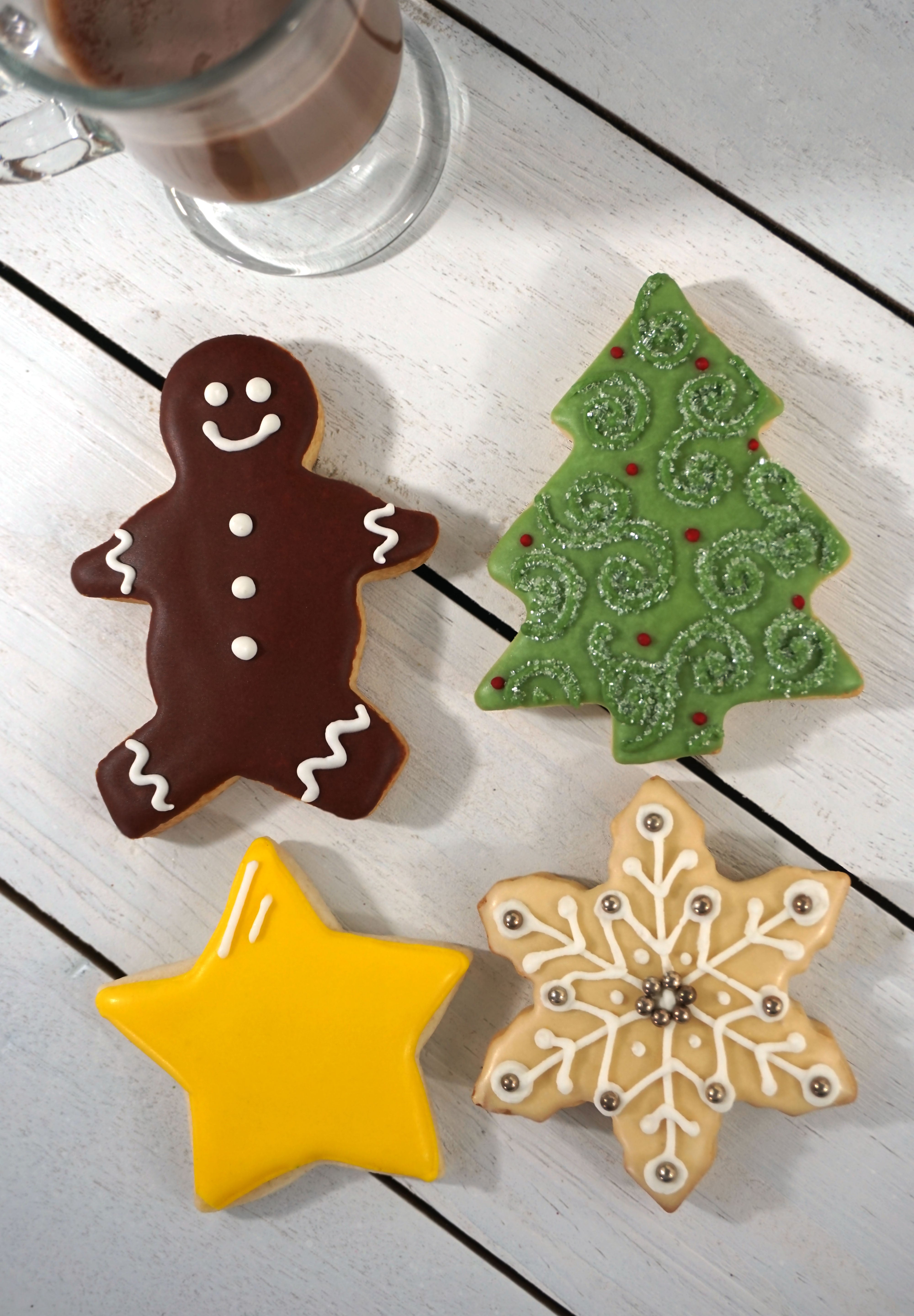 R&M International 7 Piece Christmas & Good Tidings Cookie Cutter Set