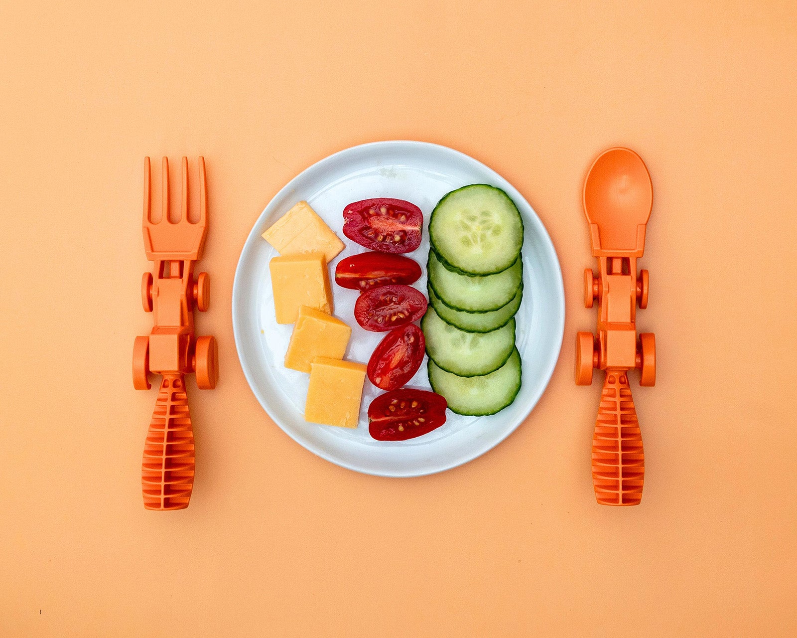 Constructive Eating Set of 2 Tractor Utensils for Kids and Toddlers, Green and Orange, 2 Pack