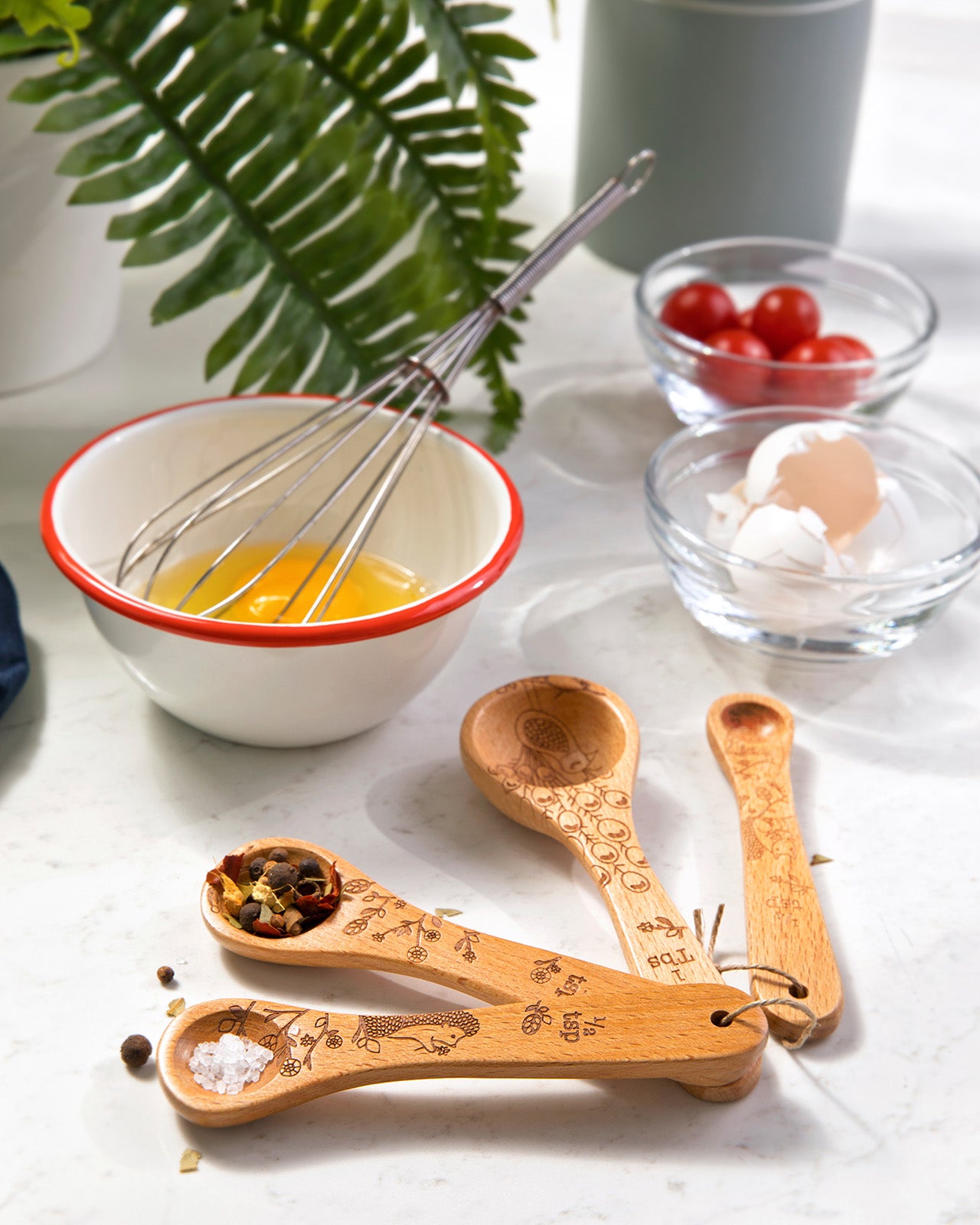 Talisman Designs Laser Etched Honey Bee Beechwood Measuring Spoons, Woodland Collection, Set of 4