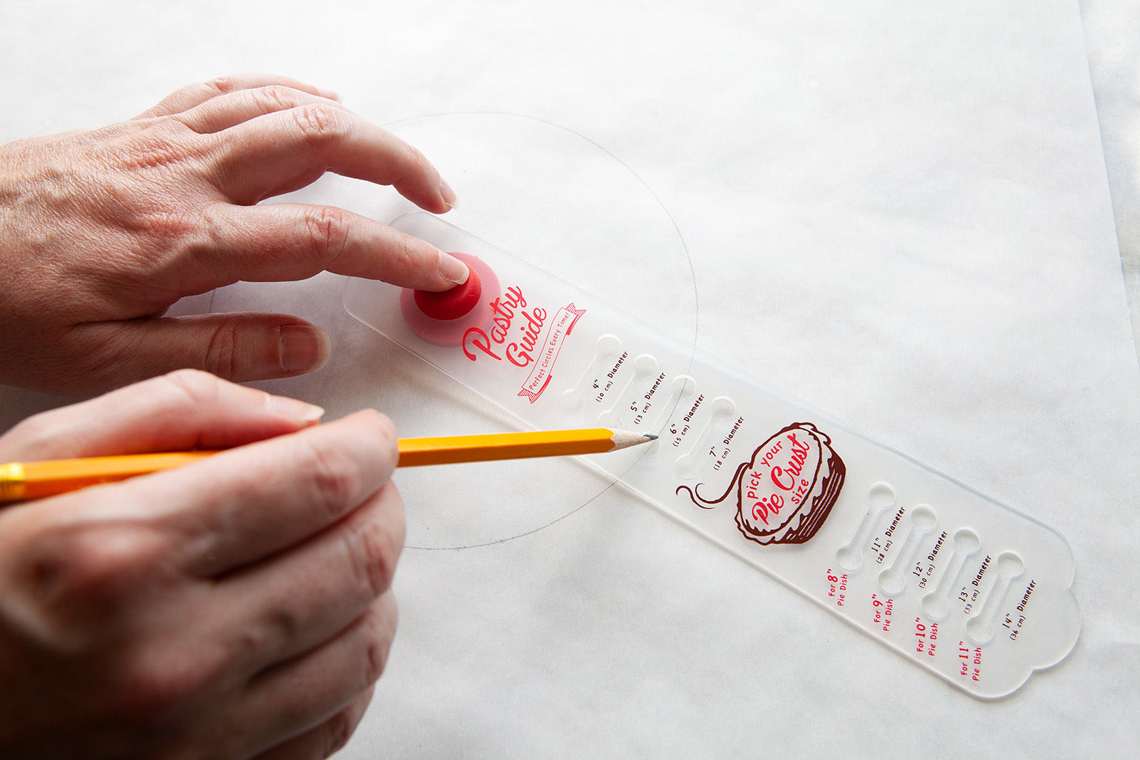 Talisman Designs Perfectly Round Pie Dough Cutting Pastry Guide