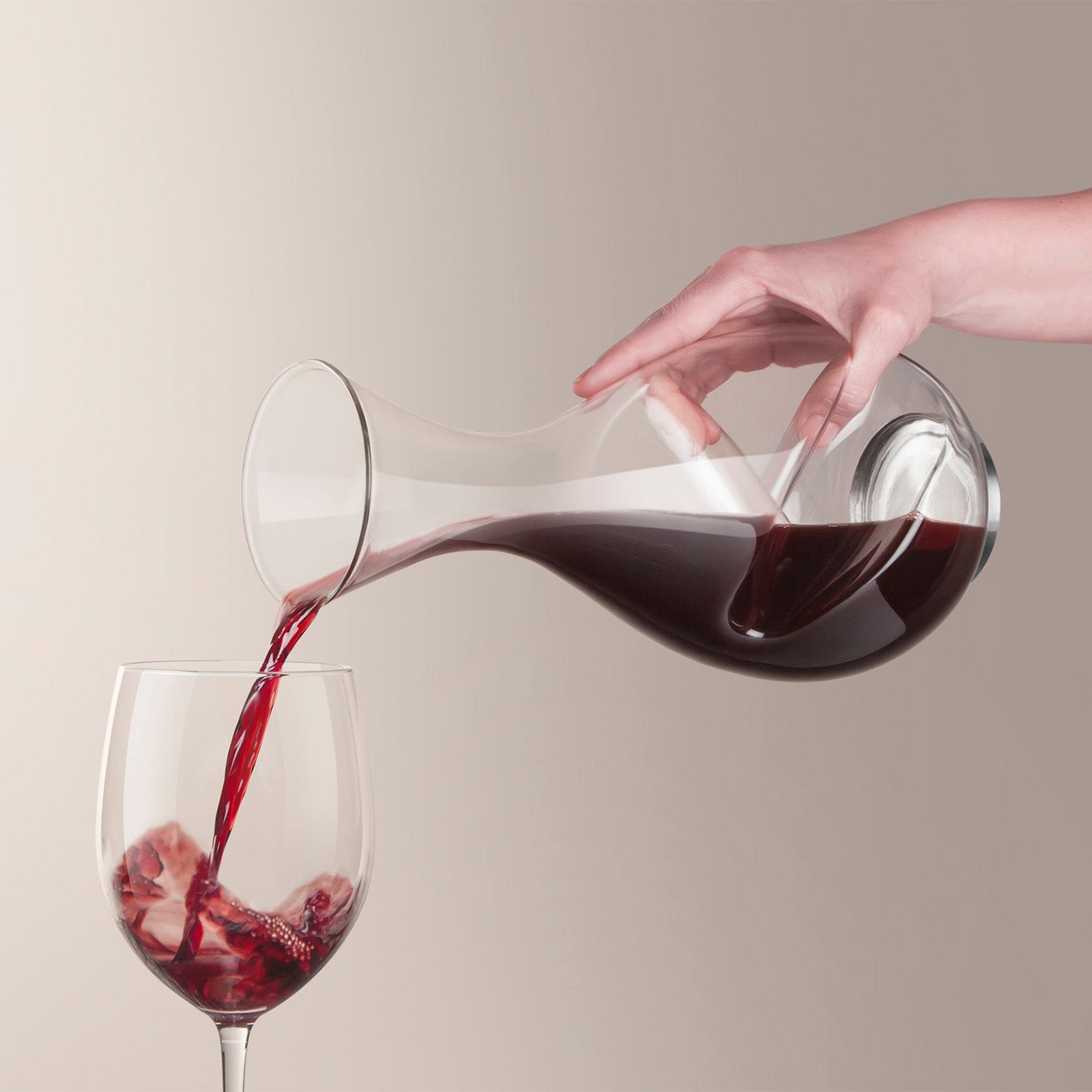 Final Touch L'Grand Conundrum Aerator Decanter