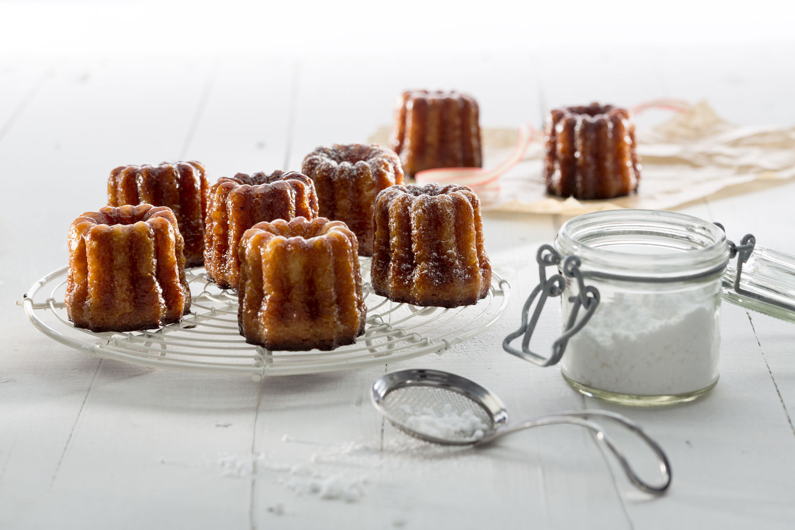 Lekue Silicone 18 Cavity Mini Cannelais Bordelais Baking Mold, Red