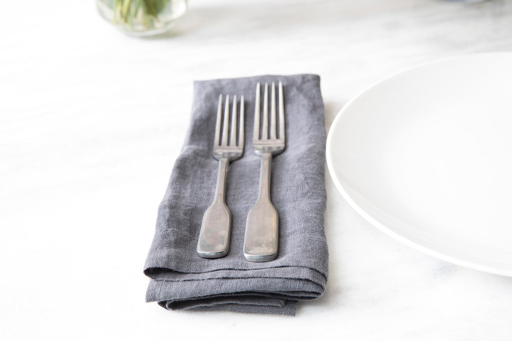 Fortessa Ashton Antiqued Flatware 5 Piece Place Setting, Stainless Steel
