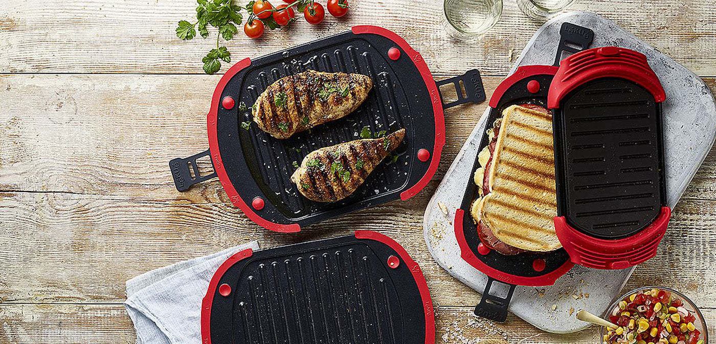Lekue XL Microwave Grill, Sandwich Maker, And Panini Press, Red