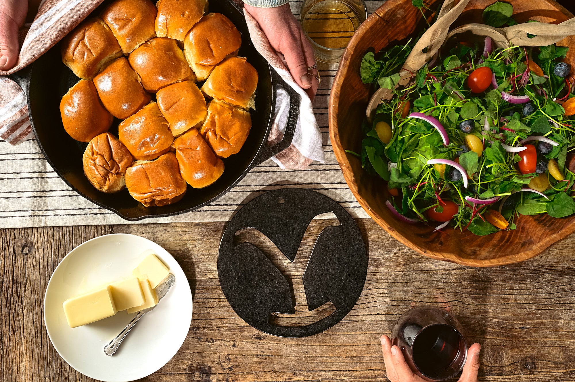 Lodge Yellowstone 8 Inch Seasoned Cast Iron Power Y Trivet